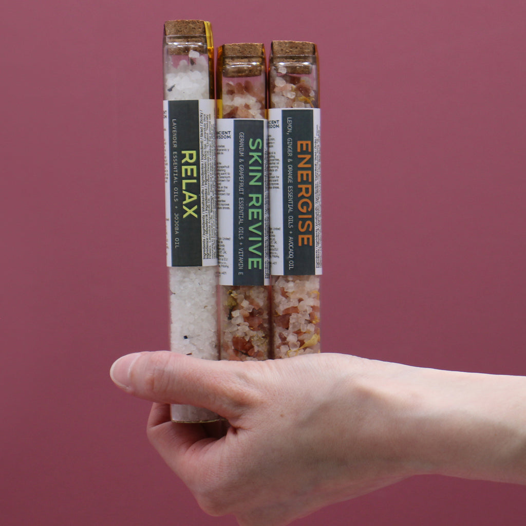 Sare de Baie în Sticluțe - Cutie Cadou cu 7 Bucăți