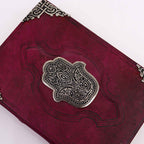Agendă de Piele Groasă RoÇie - Hamsa Decor Zinc - 200 pagini cu Chenar Decorativ - 26 x 18 cm
