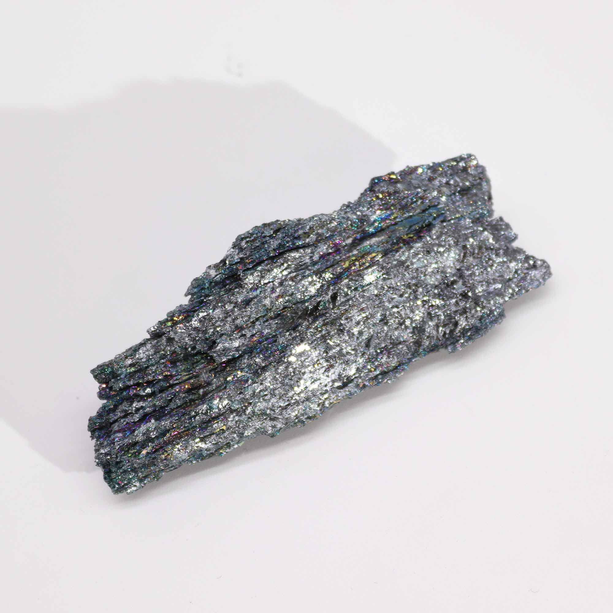 Cuarț Natural Îmbunătățit cu Titan - Piatra Chakra cu Șapte Culori (aprox. 40-80g, 7-10cm)