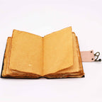 Agendă din Piele cu Culorile celor Șapte Chakre, cu Margini Zimțate (13cm)