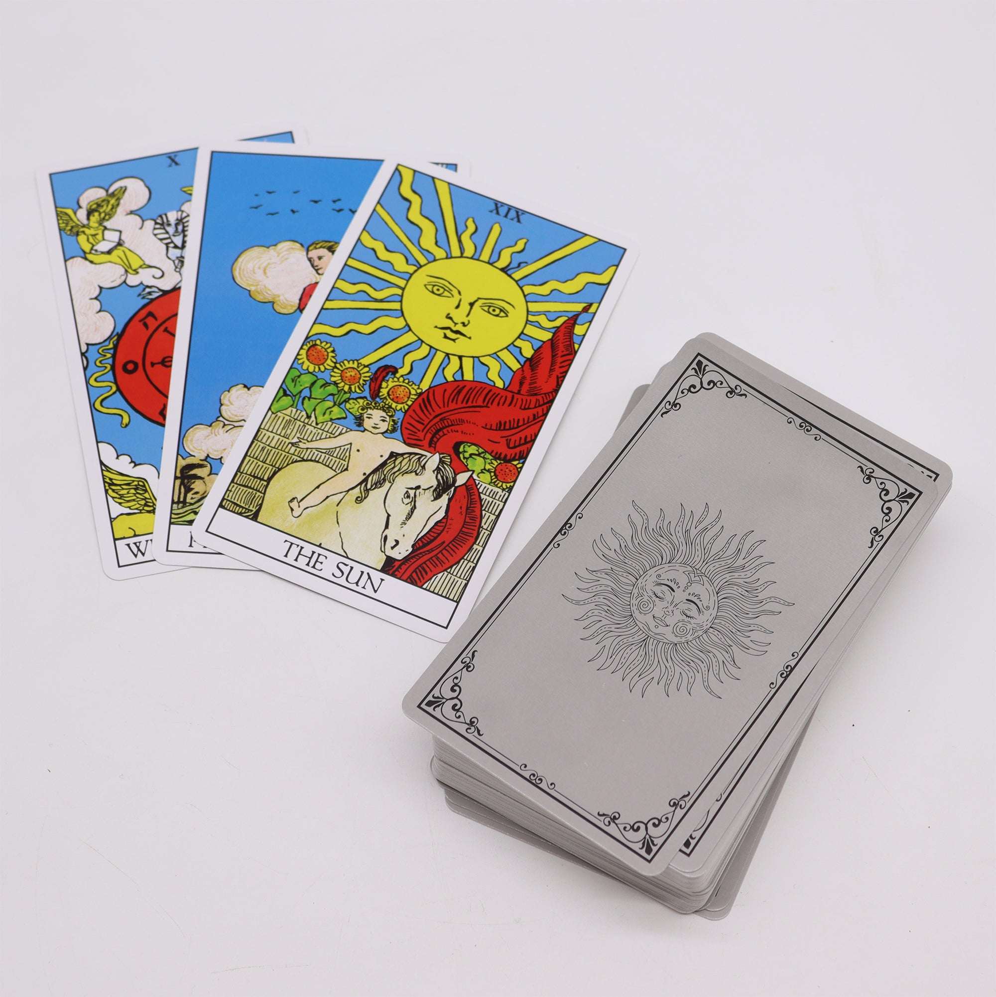 Cărți de Tarot cu Ghid - Arcana Tradițională