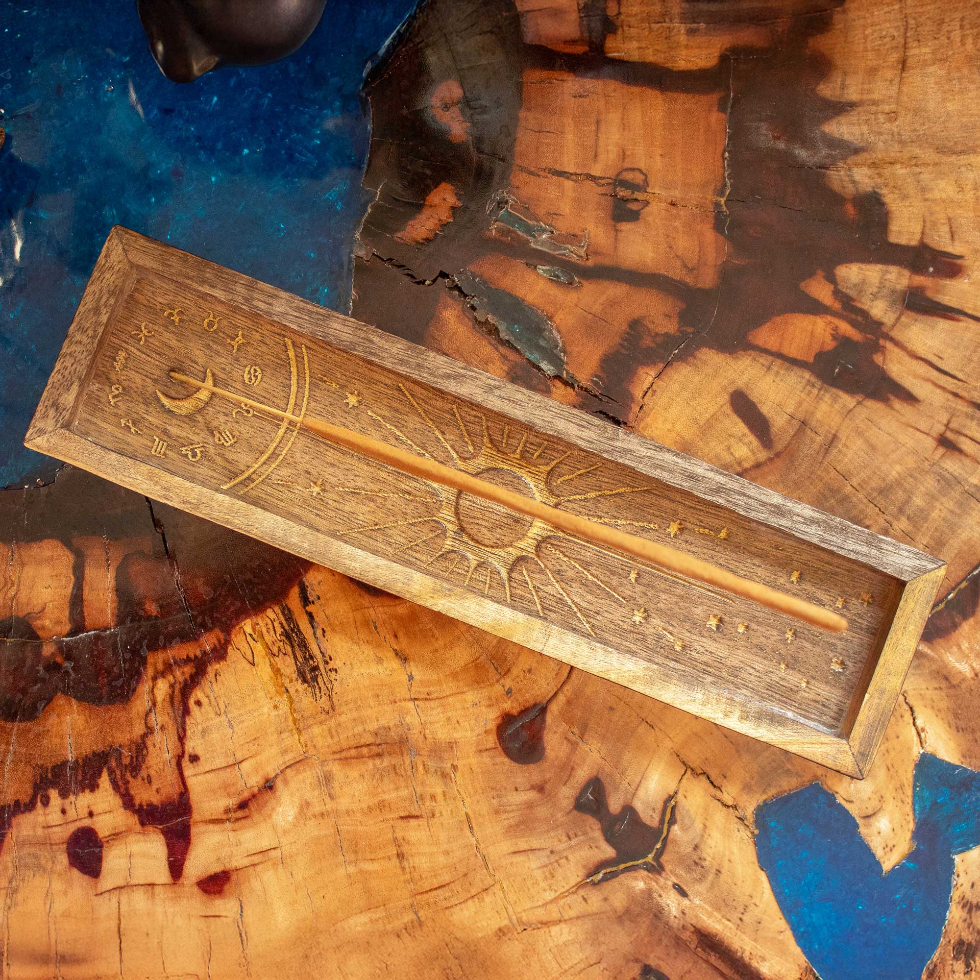 Suport pentru BețiÇoare Parfumate cu Zodii Çi Tavă pentru Cristale