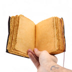 Agendă din Piele cu Margini Neregulate (12,9 cm) – Every Day May Not Be Good