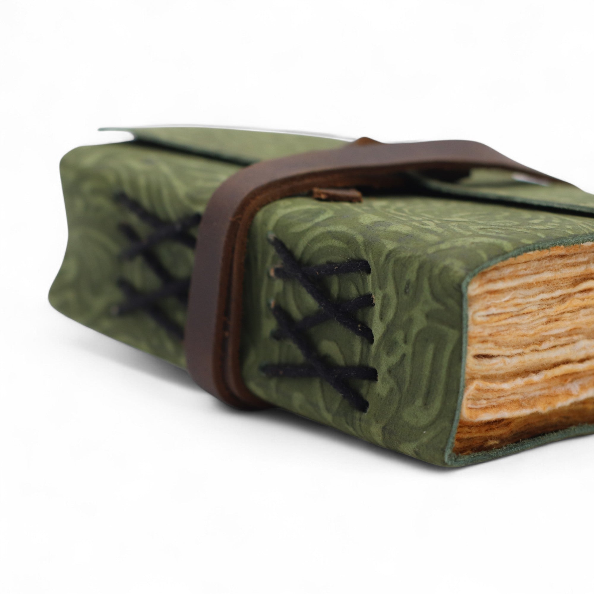 Agendă din Piele cu Margini Neregulate (12,9 cm) – Model Green Maze