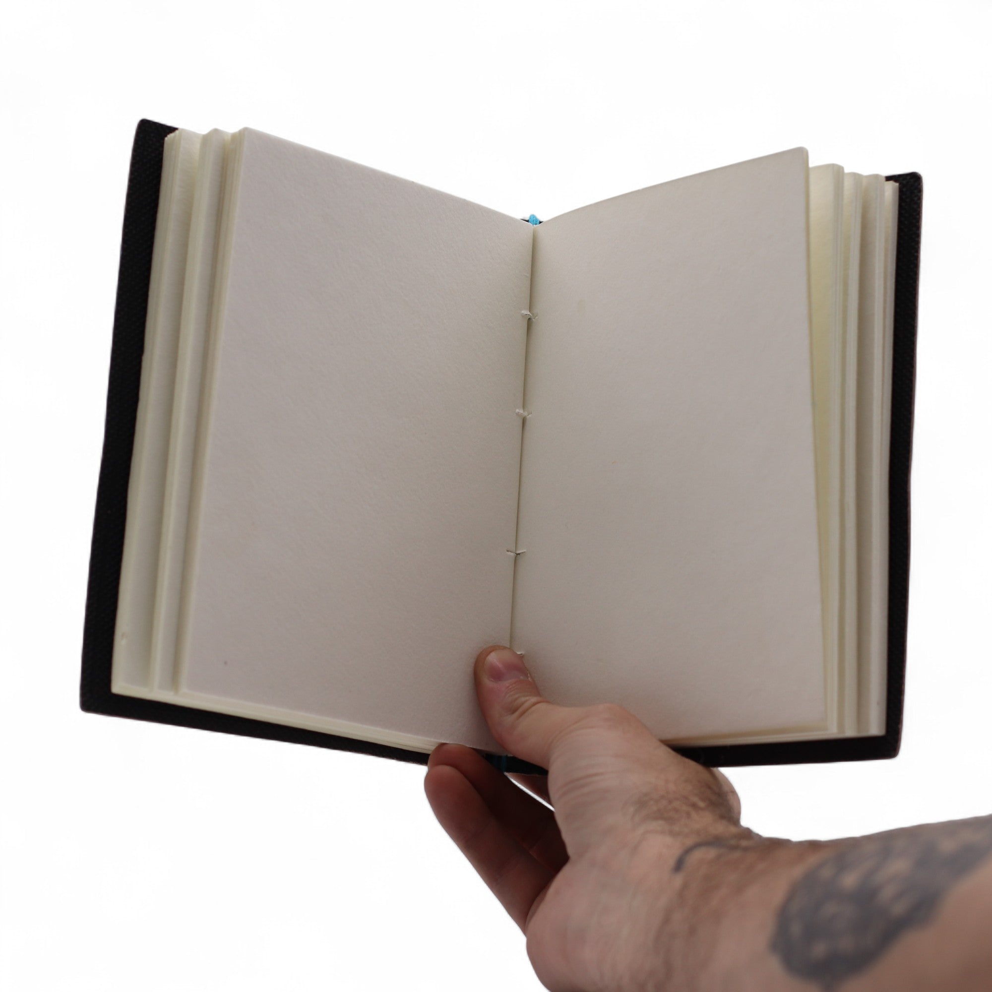 Agendă din Piele Tipărită (13 cm) – My Chakras Are Aligned AF – 200 pagini, foi simple