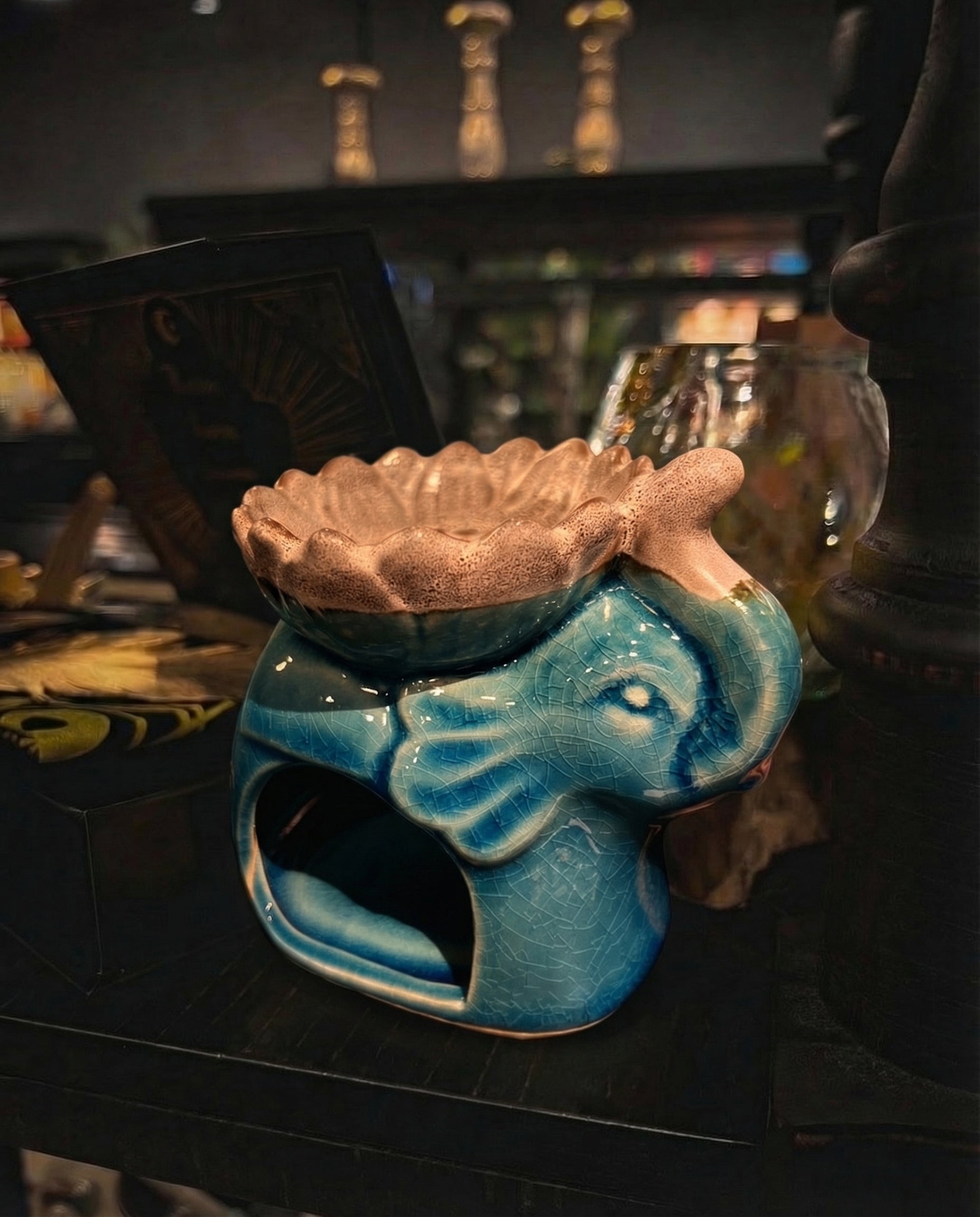 Suport Ceramic pentru Ulei Aromatic și Ceară Parfumată – Elefant Turcoaz