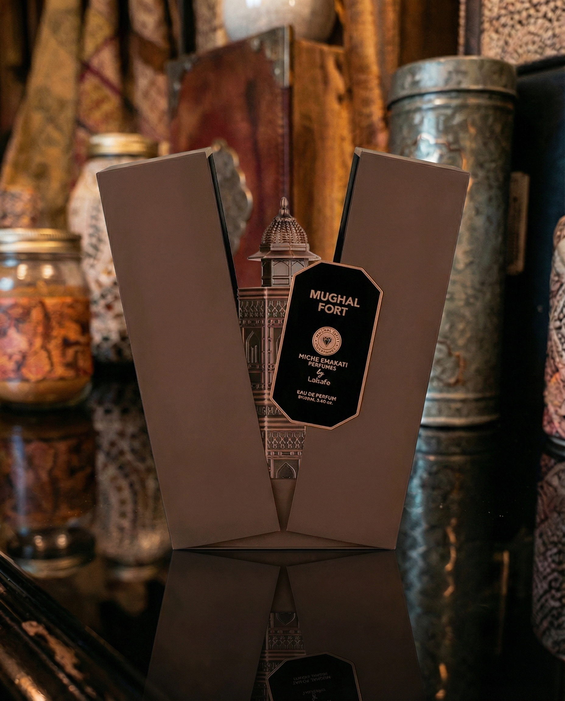 Lattafa Niche Emarati Mughal Fort – Eau de Parfum 100 ml, Unisex
