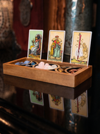 Suport Triple Moon din Lemn pentru Cristale și Cărți Tarot