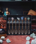 !!!NU PUNEM INCA PE SITE!! 1x Set de 7 Linguri Magice din Bronz cu Pietre Prețioase (47,43 RON)
